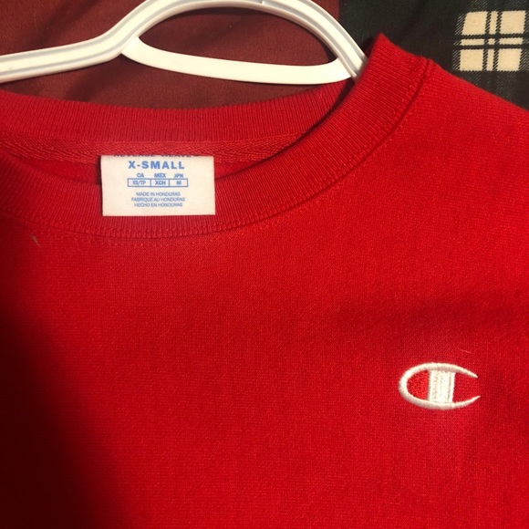 Champion sweater - Picture 2 of 2